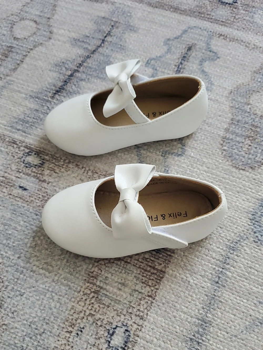 Felix & Flora Baby Girl White Bow Mary Jane Dress Flats Shoes Sz5
